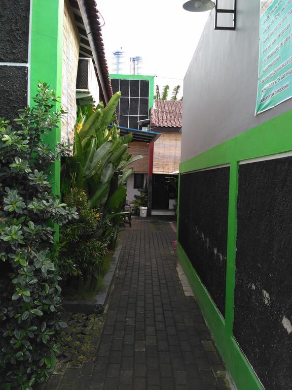 Titan'S Greenhouse Banyuwangi  Zewnętrze zdjęcie
