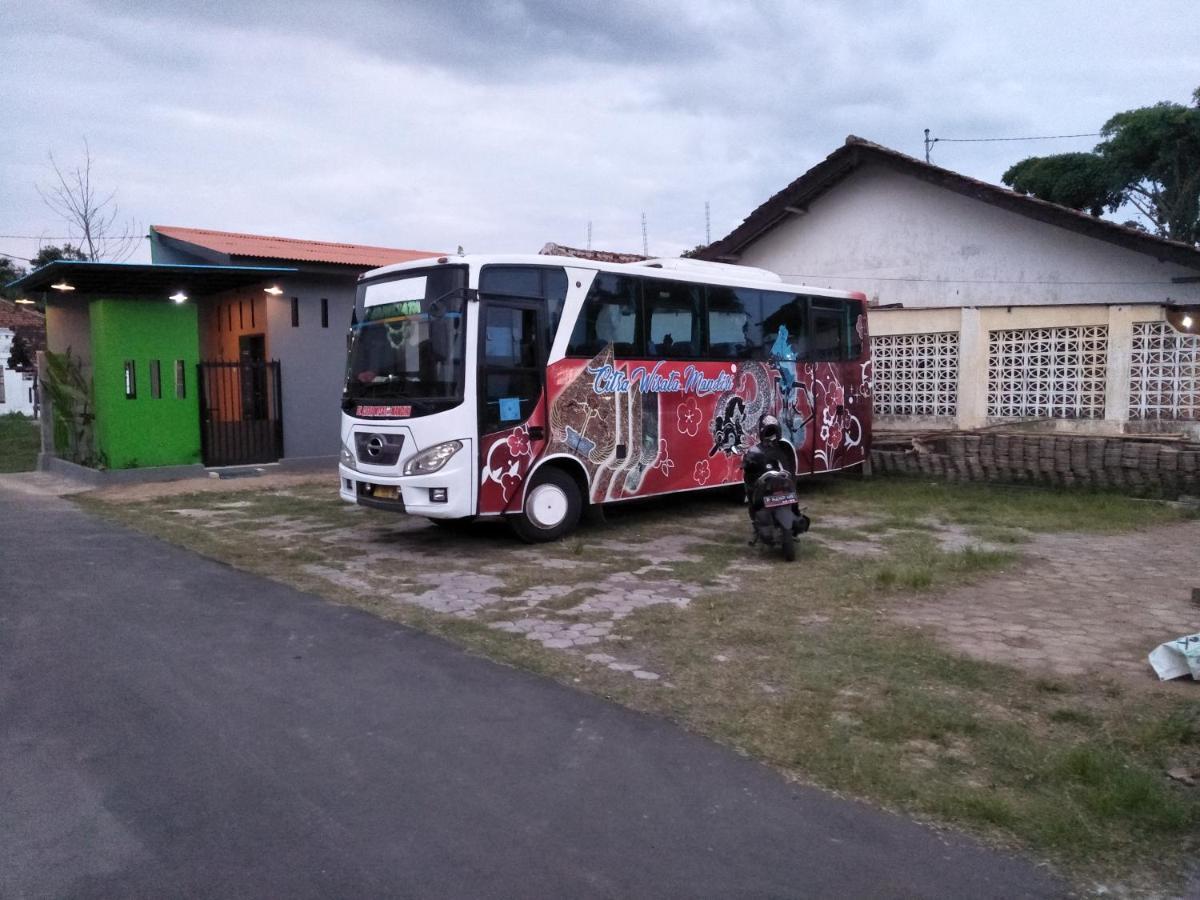 Titan'S Greenhouse Banyuwangi  Zewnętrze zdjęcie